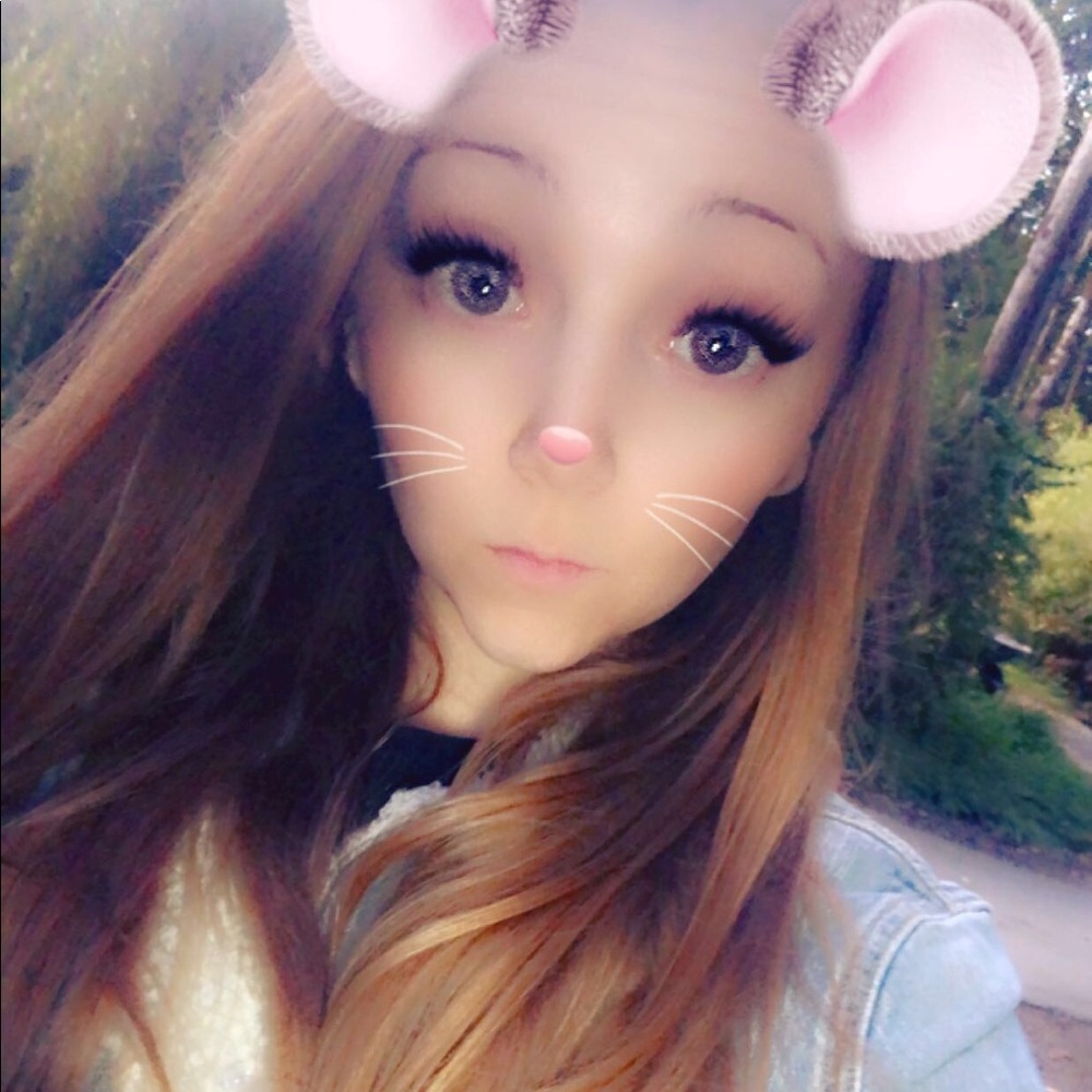 Meet your Posher, Krista